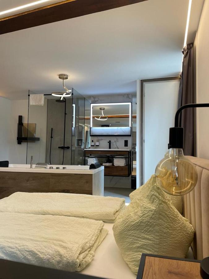 Flow Apartments Trogmann Living - Open Space Мерано Экстерьер фото